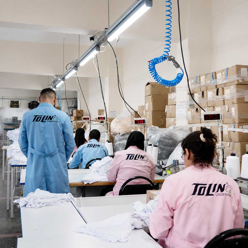 Tolin production team at the Istanbul facility